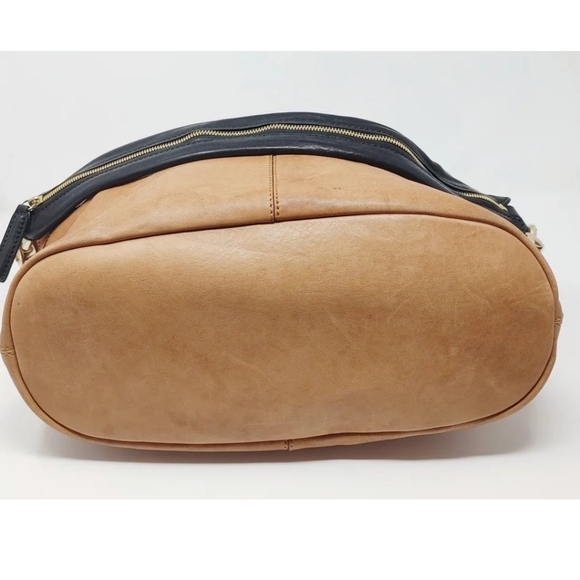 Givenchy Authentic Nightingale Large Bag - Picture 11 of 12